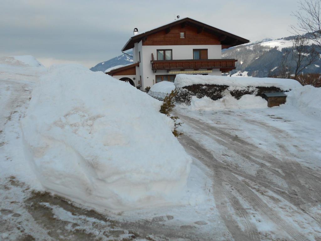 Haus Leitgeb Apartment Telfes im Stubai Exterior foto