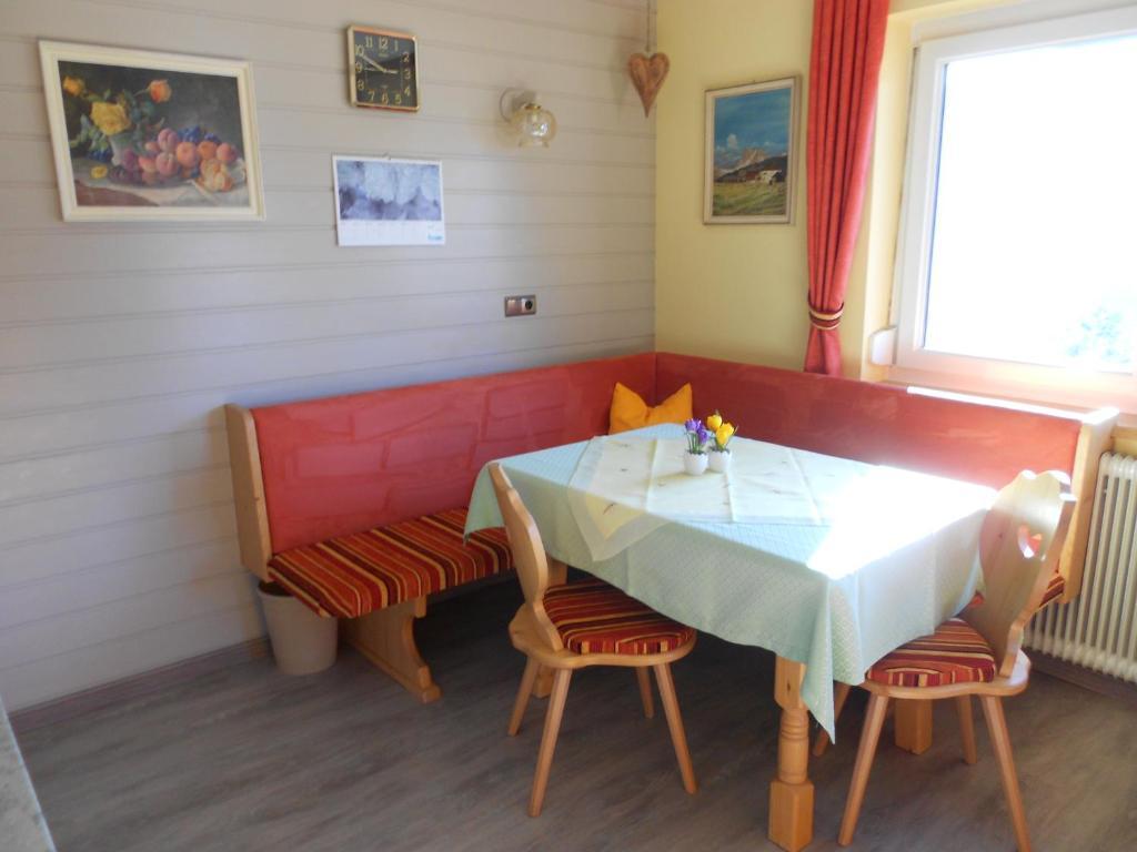 Haus Leitgeb Apartment Telfes im Stubai Cameră foto